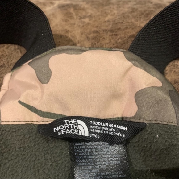 Northface snowpants - Picture 3 of 3